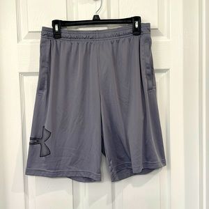 UA loose fit shorts